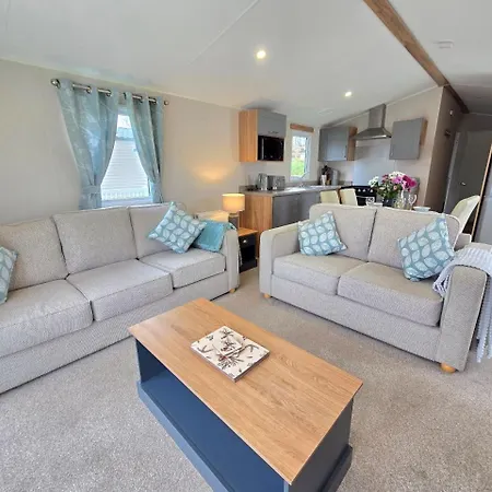 Cornwall Caravan Retreat 3 Holiday park