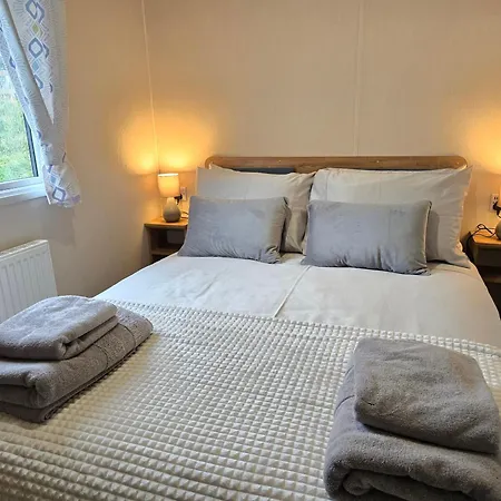 Cornwall Caravan Retreat 3 *